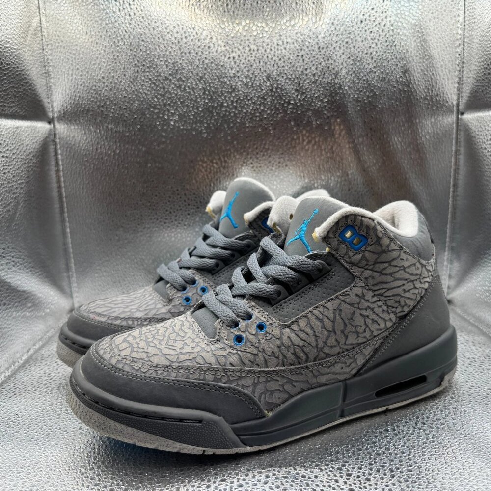 Size 5.5Y Air Jordan 3 Retro GS Cool Gray Blue Glow Kids Shoes 441140-015